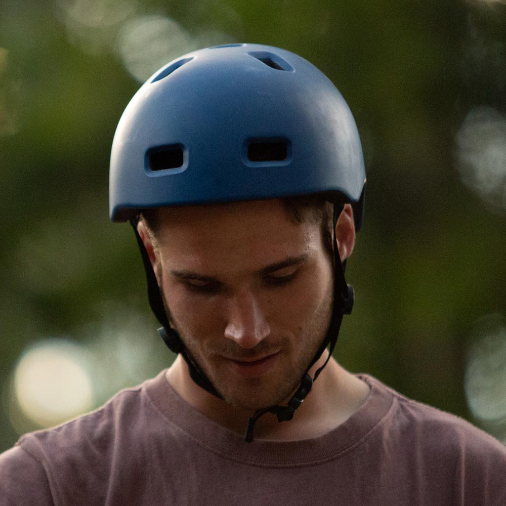 Cortex Multi Sport Helm matt Blau in S, M, L